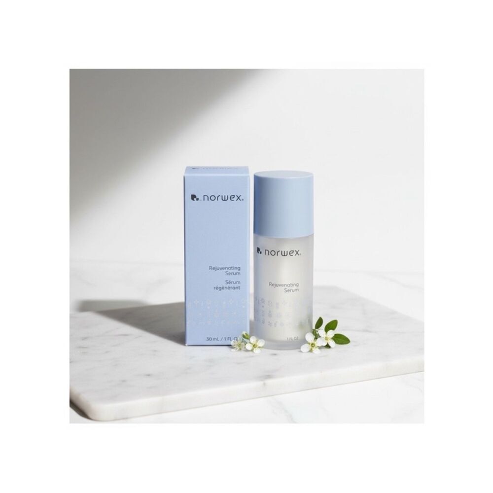 Norwex Rejuvenating Serum - 30ml New in Box $70